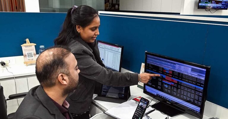 RBI Maintains Status Quo, Sensex Closes Higher Amid Economic Growth Forecast Upgrade