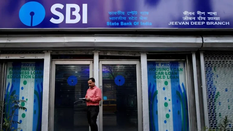 State Bank of India Shares Slip After Q1FY27 Earnings Beat, Analysts Remain Bullish