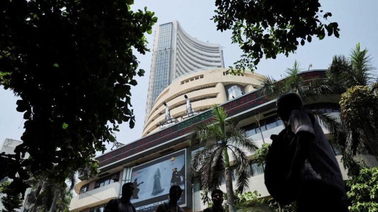 Indian Stock Market Rallies on Global Optimism and Cooling Oil Prices