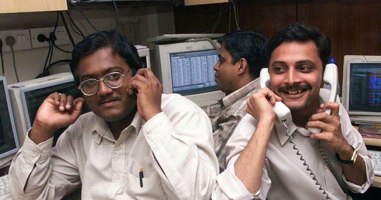RBI Maintains Policy Rate, Boosts Investor Sentiment in Indian Stock Markets
