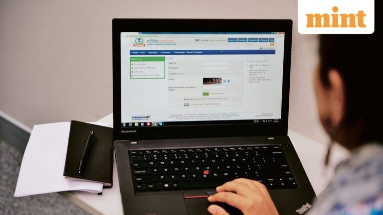 How to Download Interest Certificate from SBI, HDFC Bank, ICICI Bank, PNB, and India Post for ITR Filing