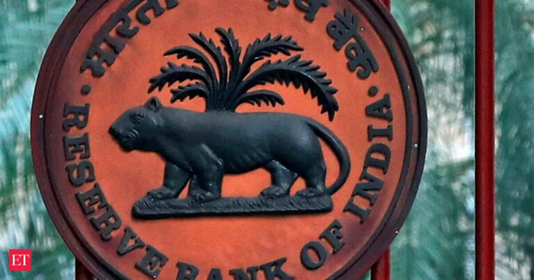 RBI to Bear Hedging Costs on NRI FX Deposits, Boosting Dollar Inflows