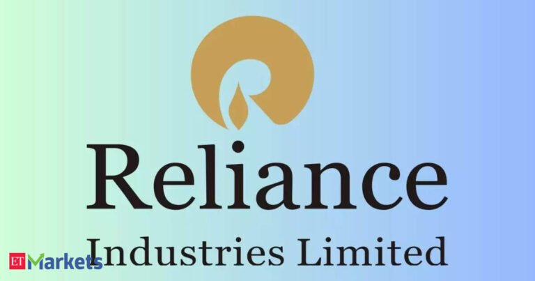 Reliance Industries Warned by Sebi Over Alleged Insider Trades